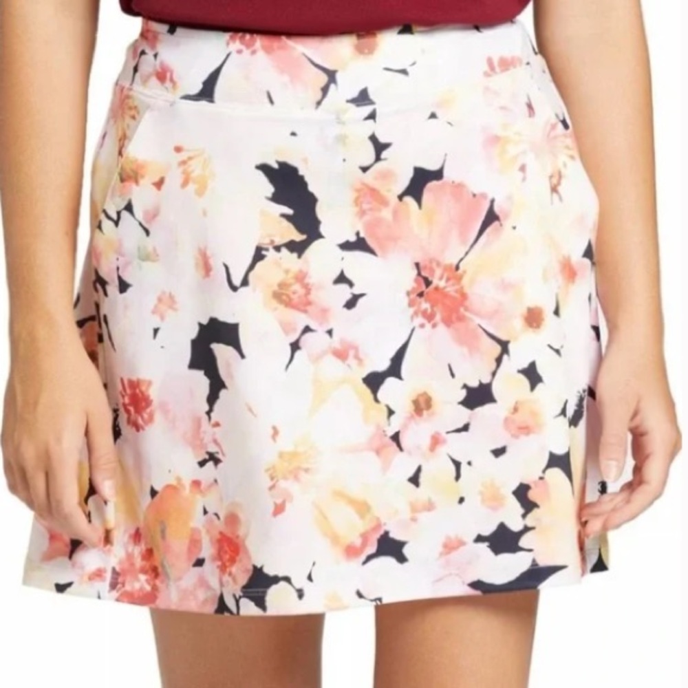 Lady Hagen Flounce Golf Skort